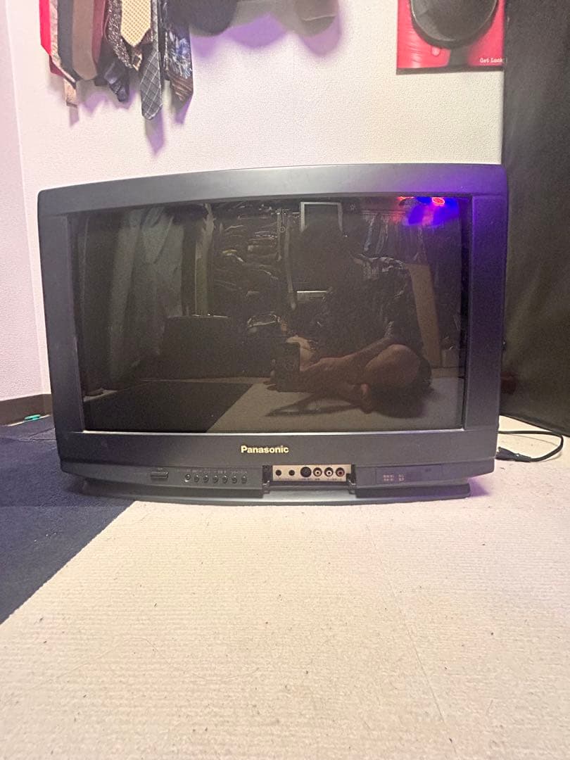 ブラウン管テレビ"ジャンク品"