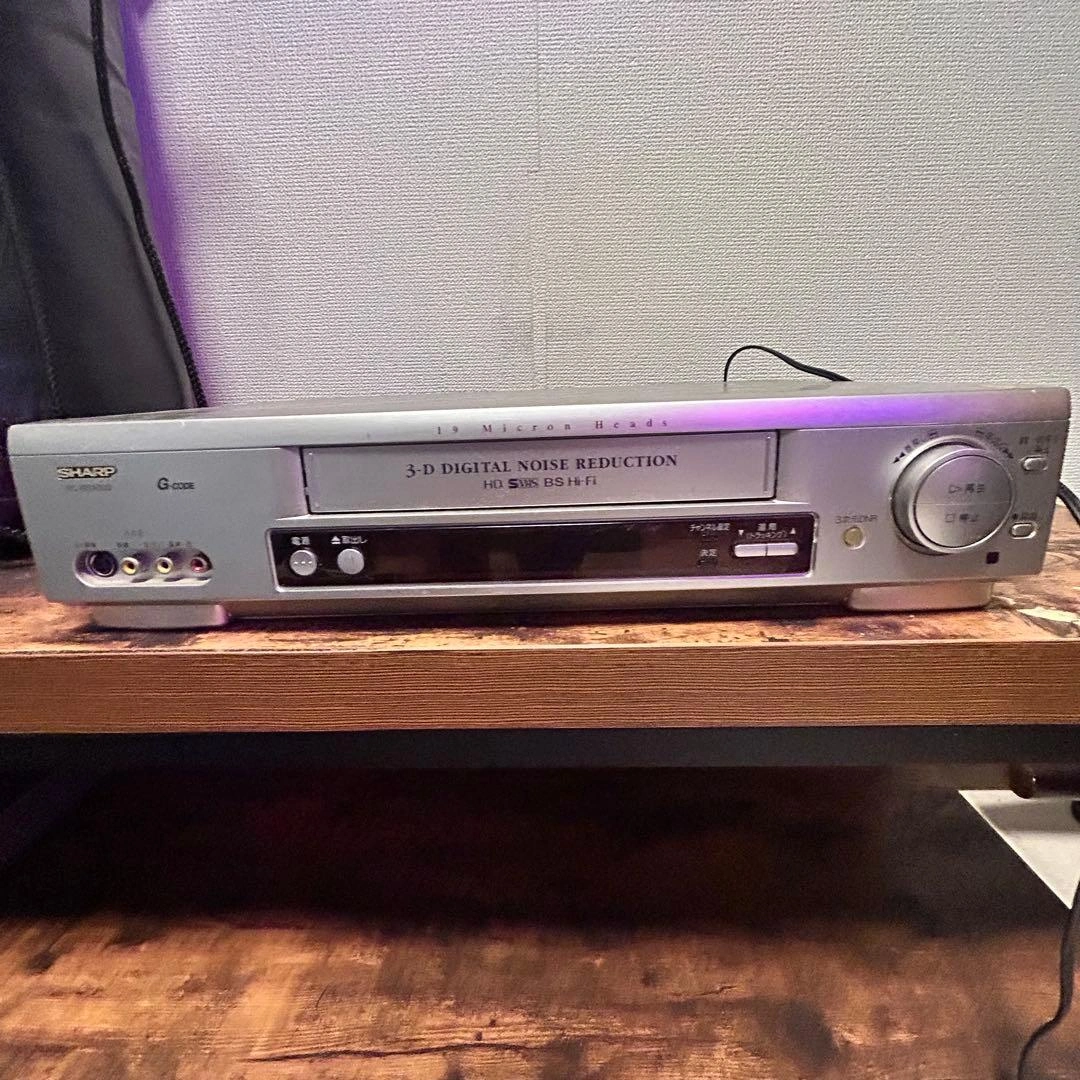 SHARP製 VHSビデオデッキ