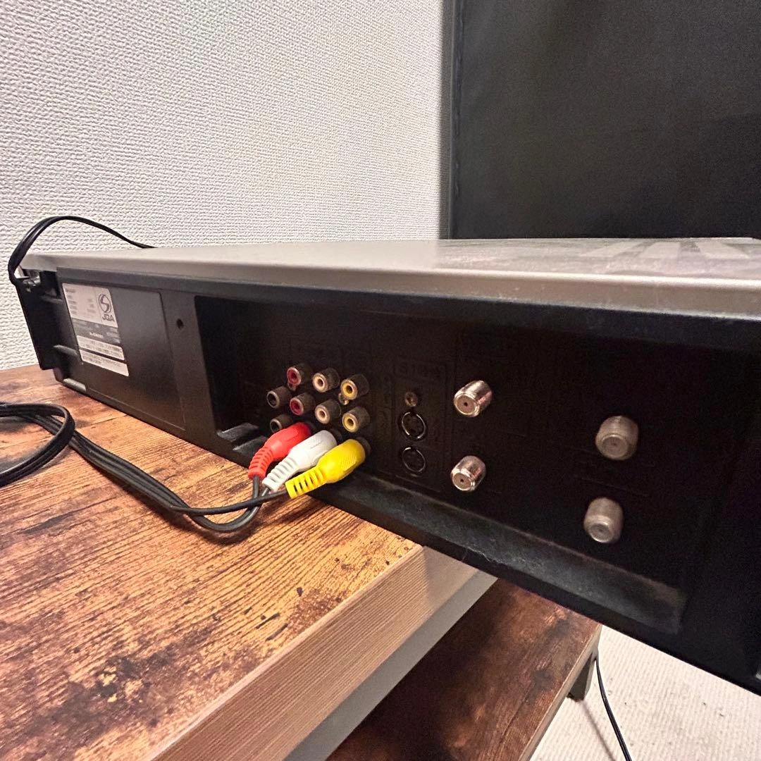 SHARP製 VHSビデオデッキの写真3枚目
