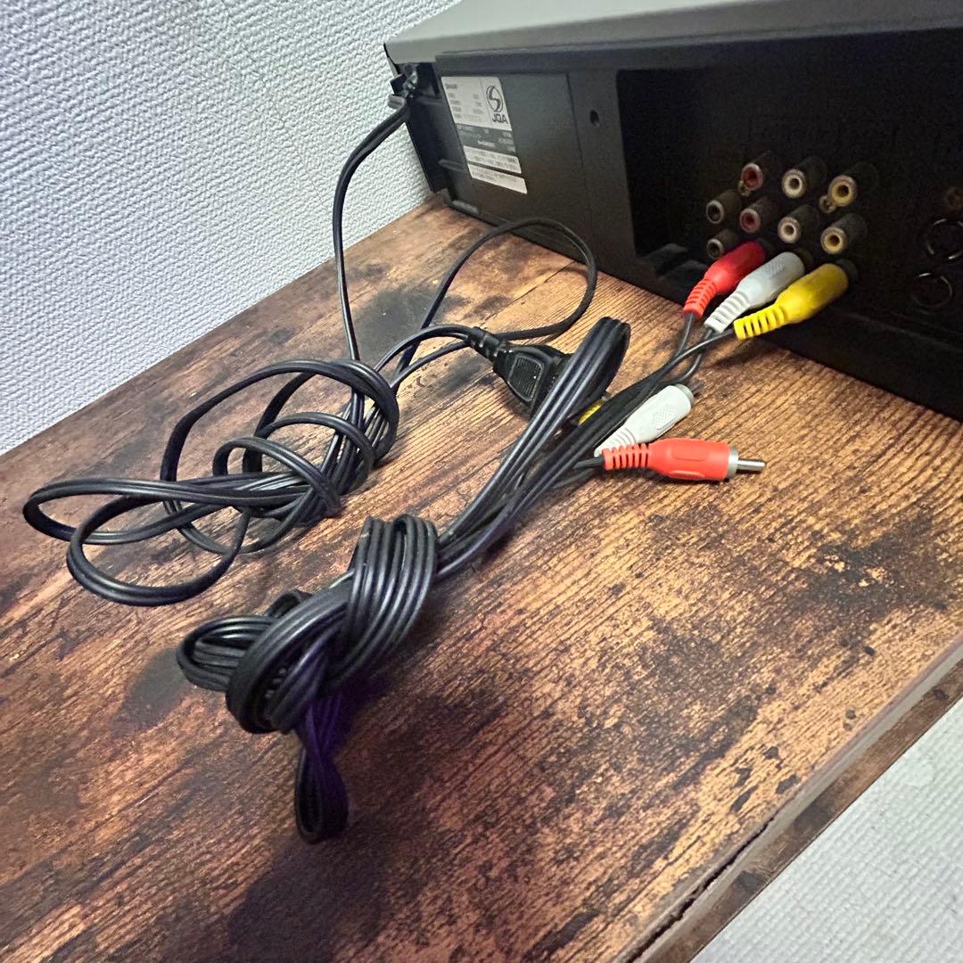 SHARP製　VHSビデオデッキの写真4枚目