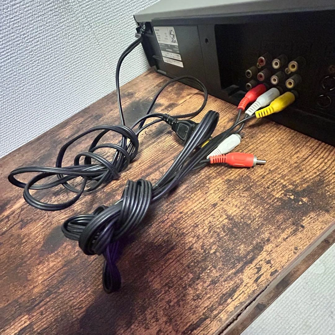 SHARP製 VHSビデオデッキの写真4枚目