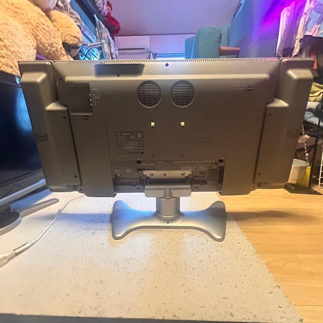 30型液晶テレビ"ジャンク品"の写真3枚目