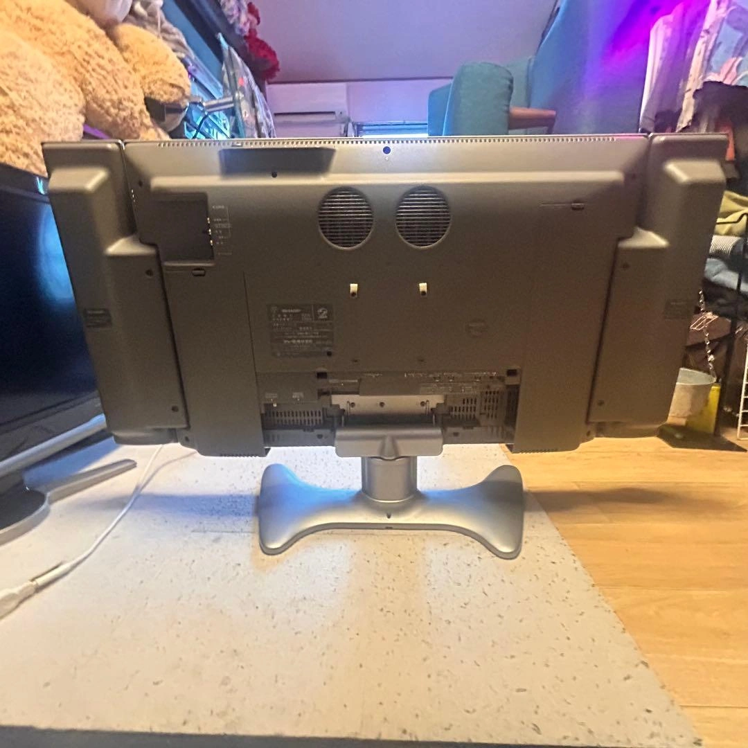 30型液晶テレビ"ジャンク品"の写真3枚目