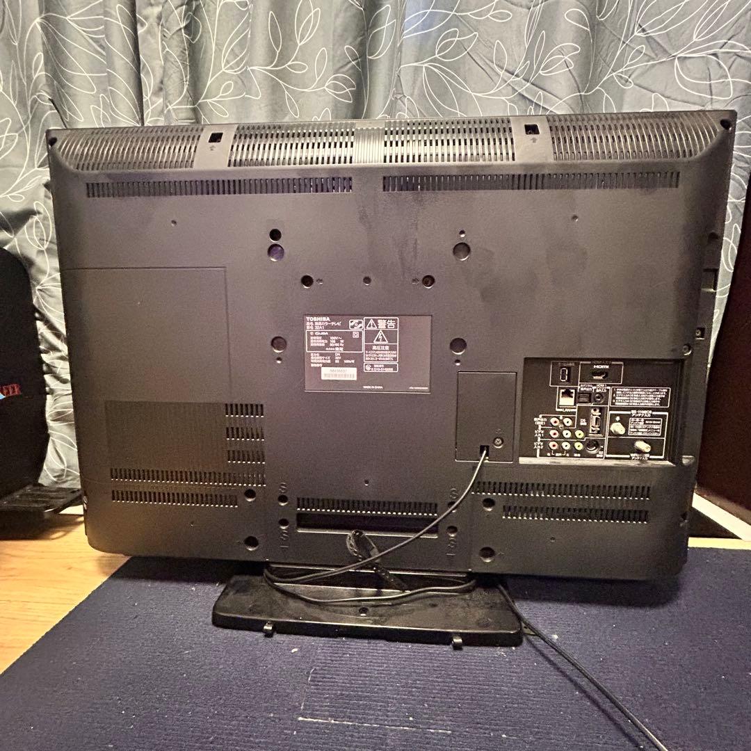 32型液晶テレビの写真2枚目