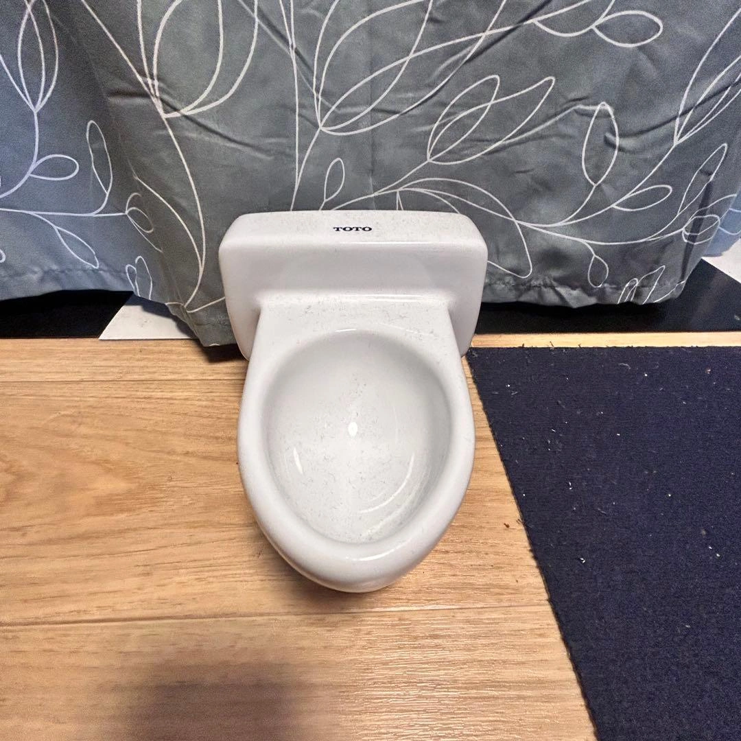 (非売品!!)トイレ 置物