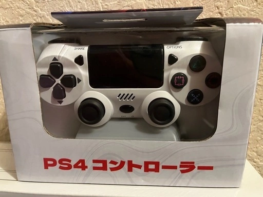 新品 PS4互換ワイヤレスコントローラー 白 6軸センサー・二重振動機能付き