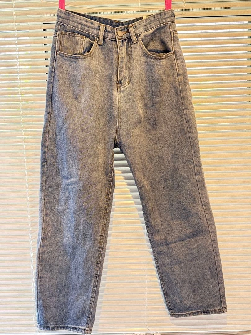 【現品】ヴィンテージ加工 デニムパンツ ジーンズ ストレートシルエットの写真2枚目