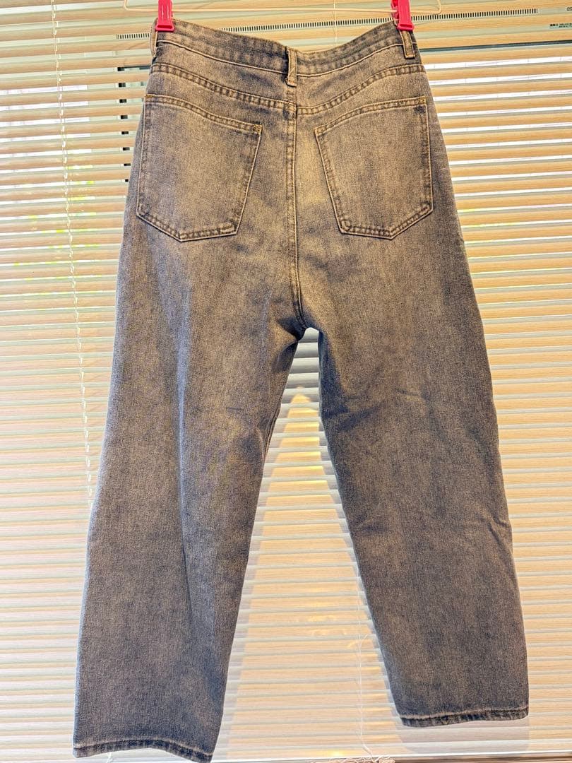 【現品】ヴィンテージ加工 デニムパンツ ジーンズ ストレートシルエットの写真3枚目