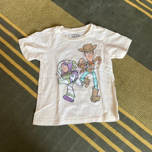 セットアップ3点 Tシャツ1点 サイズ90-100の写真5枚目