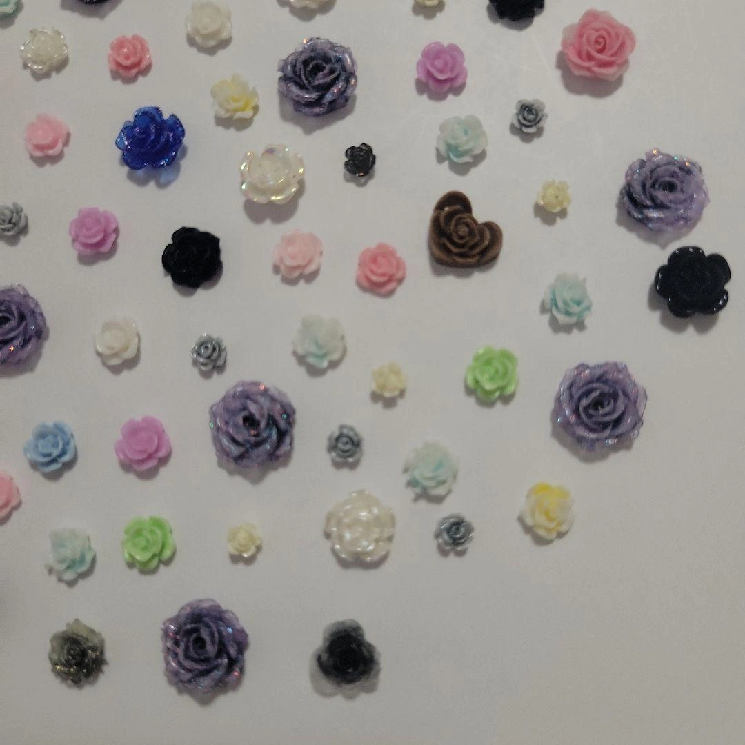 ネイルパーツ 薔薇 まとめ売りの写真3枚目