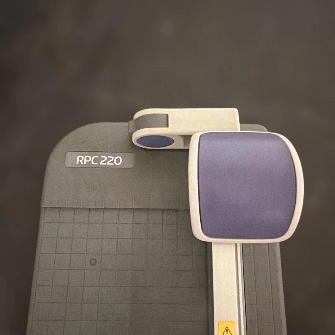 裁断機 RPC 220 シャチハタロール紙カッターの写真2枚目