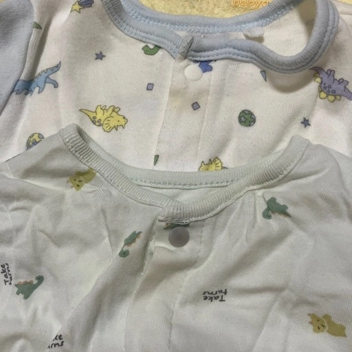 ベビー服(ファミリアあり)の写真3枚目