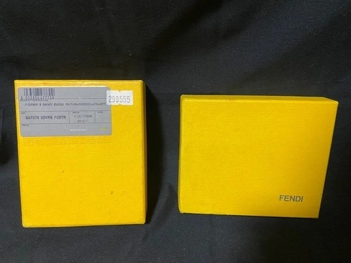 FENDI 空箱 キーケースの写真4枚目