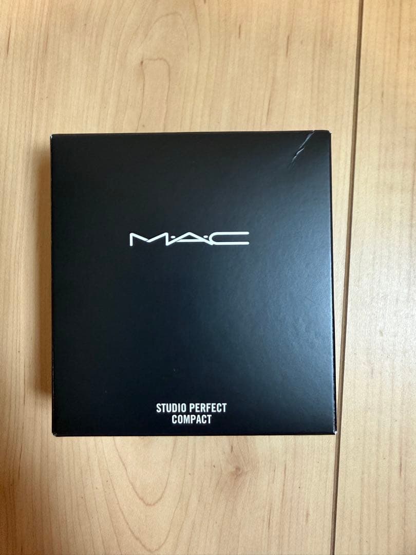 【新品未使用】MAC スタジオ パーフェクト コンパクト ケース
