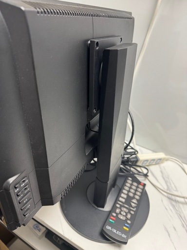 19インチ液晶テレビ　社外スタンドの写真3枚目