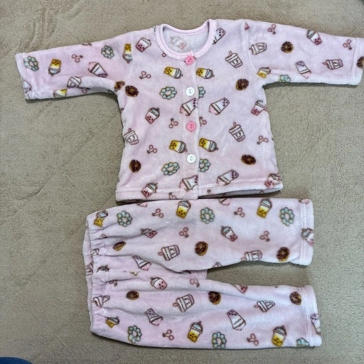 女の子 パジャマ 80cm まとめ売りの写真3枚目