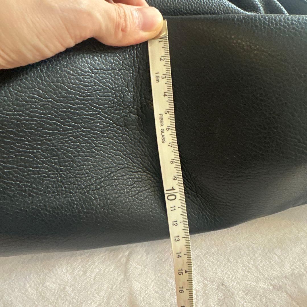 リュック　バッグ　黒　革リュックの写真6枚目