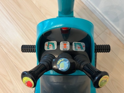 【値下げしました】トイコー コマツ PC01 乗用マイクロショベル 子供用ショベルカー 動作確認済みの写真4枚目