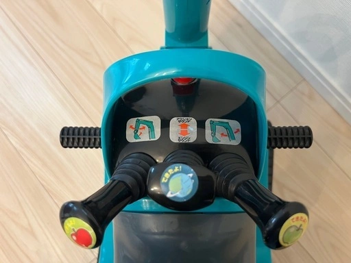 【値下げしました】トイコー コマツ PC01 乗用マイクロショベル 子供用ショベルカー 動作確認済みの写真4枚目