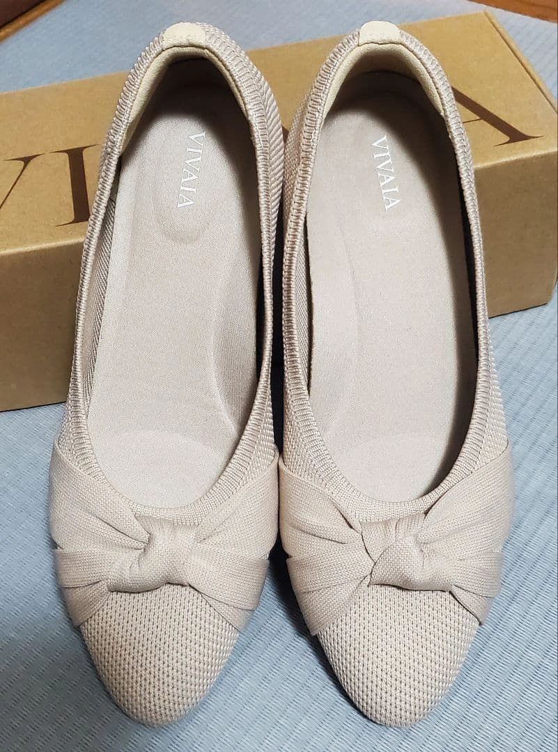 VIVAIA Bibi アーモンドトゥ 結びデザイン フラットシューズ