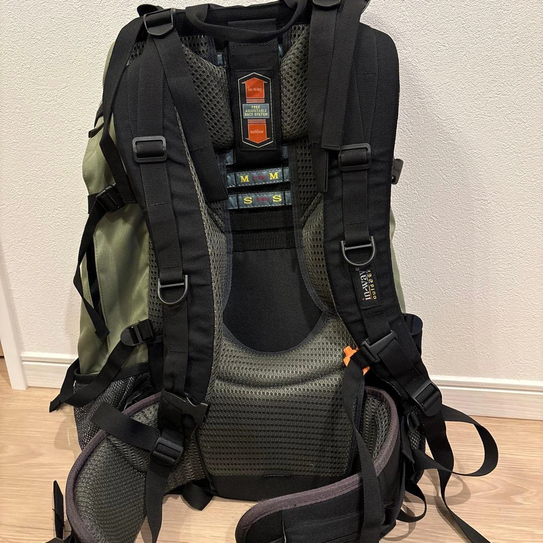 in-way outdoor California 65 バックパックの写真2枚目