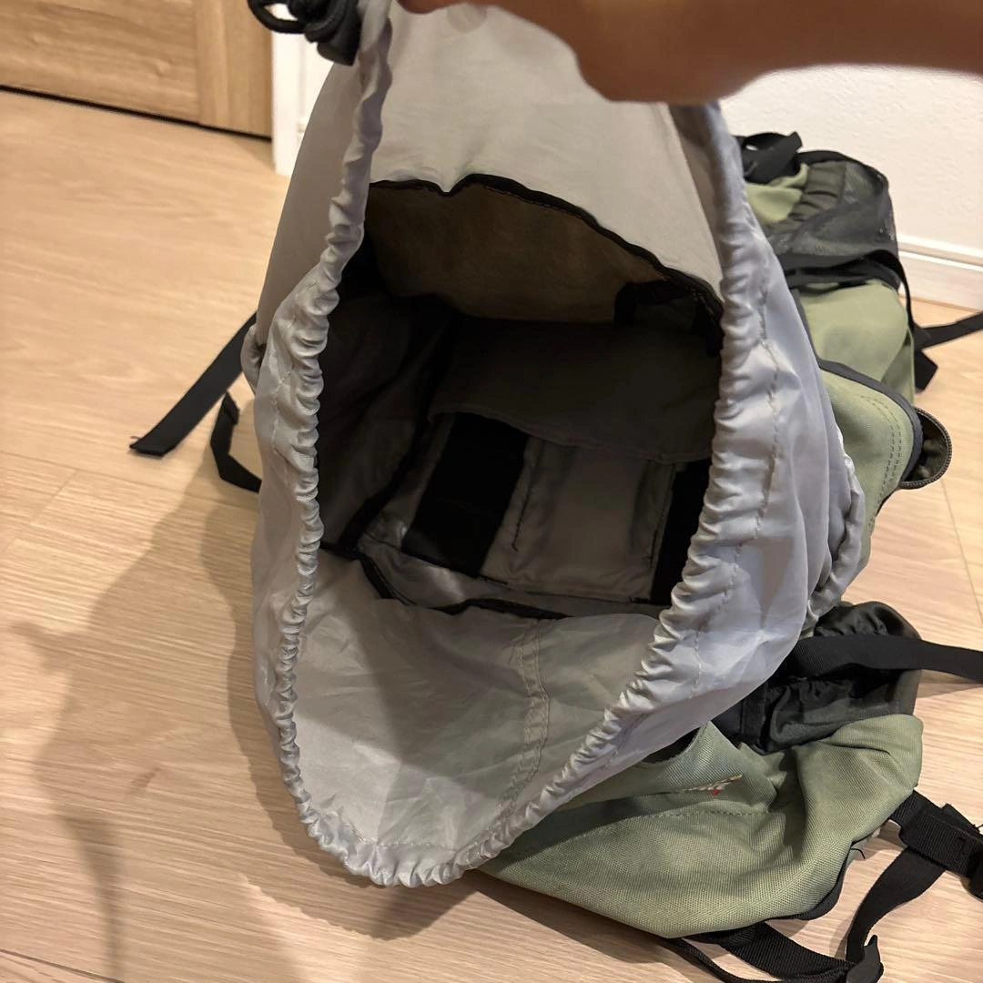 in-way outdoor California 65 バックパックの写真4枚目