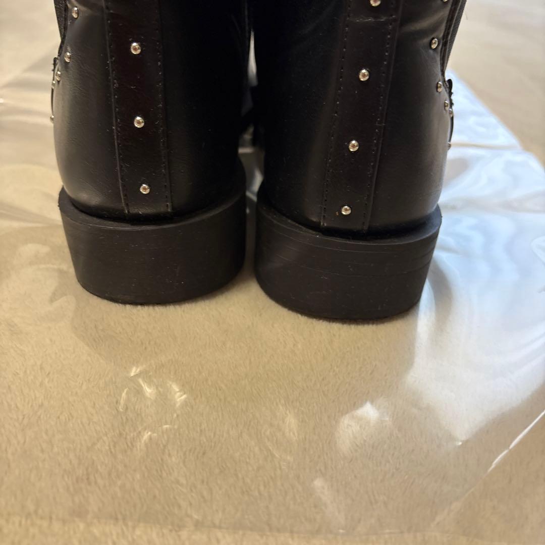 ZARA ザラ スタッズ付 ショートブーツ チェルシーブーツ 36の写真6枚目