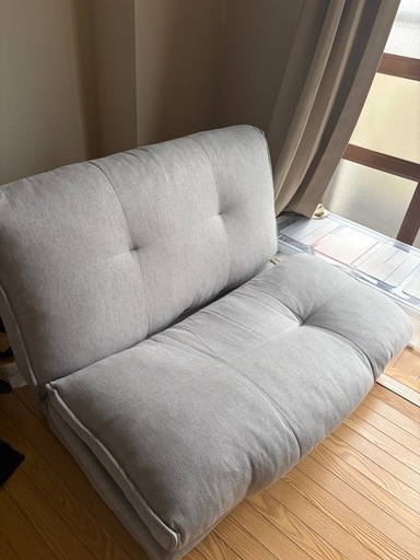 【無料】折りたたみ式床置きソファ