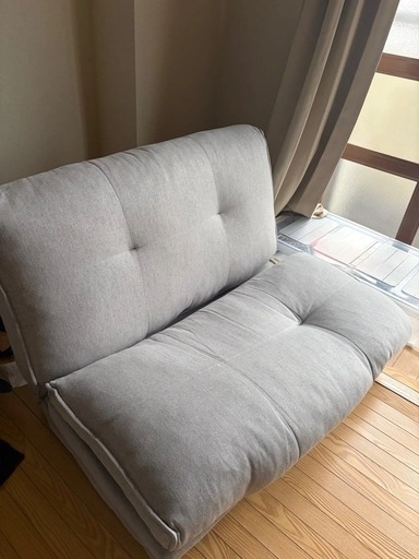 【無料】折りたたみ式床置きソファ