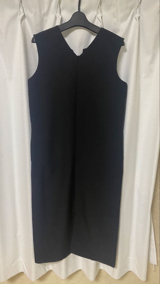 【タグ付き】Myu パール ロングワンピース ノースリーブ ブラック F 上品の写真2枚目