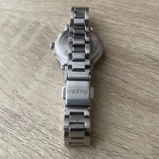 CASIO SHEEN ソーラー電波時計の写真5枚目