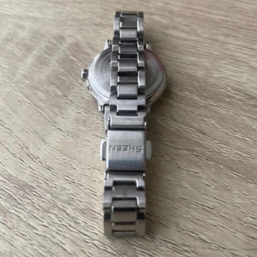 CASIO SHEEN ソーラー電波時計の写真5枚目