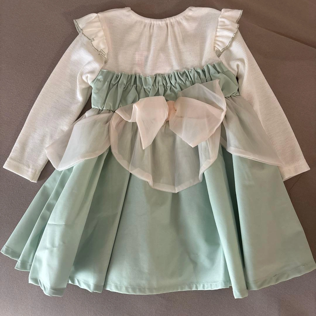 新品★しまむら RELA ティンカーベル ワンピース 90の写真2枚目