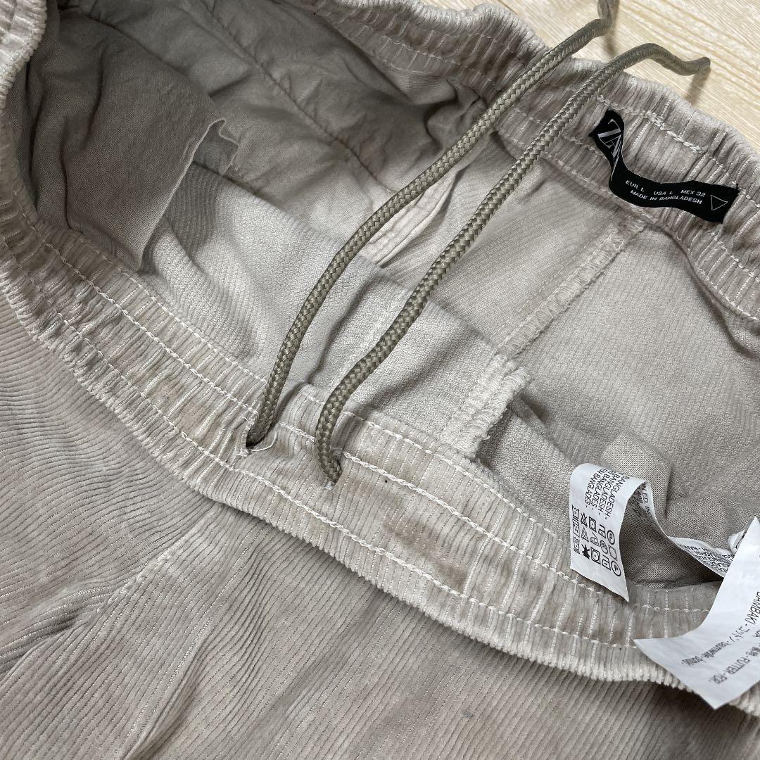 ZARA　メンズジョガーパンツ　Lサイズ　ベージュの写真4枚目