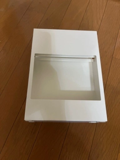 おしゃれなコロコロ収納スタンド 山崎実業 カーペットクリーナースタンド ホワイトの写真4枚目