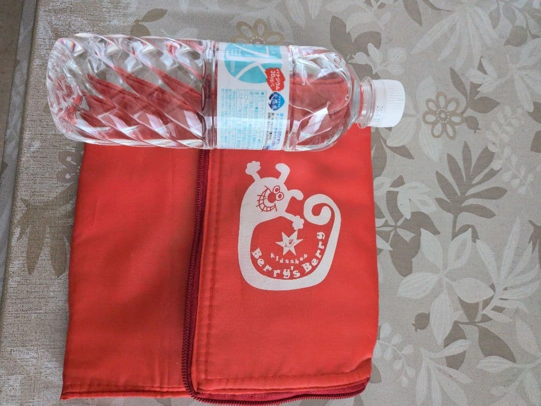 Berry's Berry クーラーバッグ 保冷バッグの写真4枚目