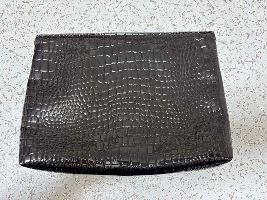 セカンドバッグ　合皮　ブラックの写真2枚目