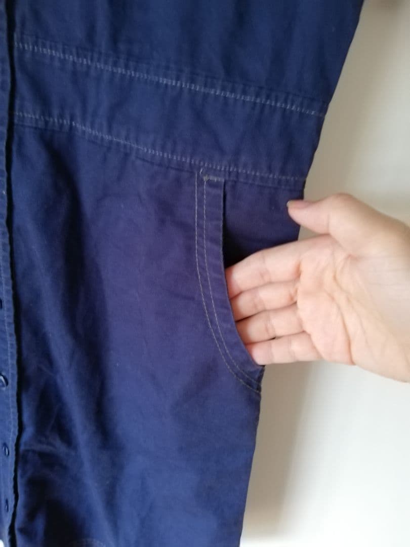 つなぎ風　ワークワンピ　GU 140 ボーリングシャツワンピの写真4枚目