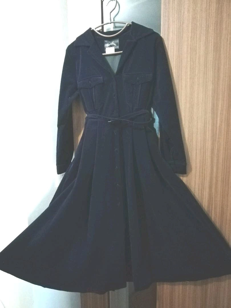 タグ付き新品、meridian コートワンピ、トレンチコートの写真9枚目