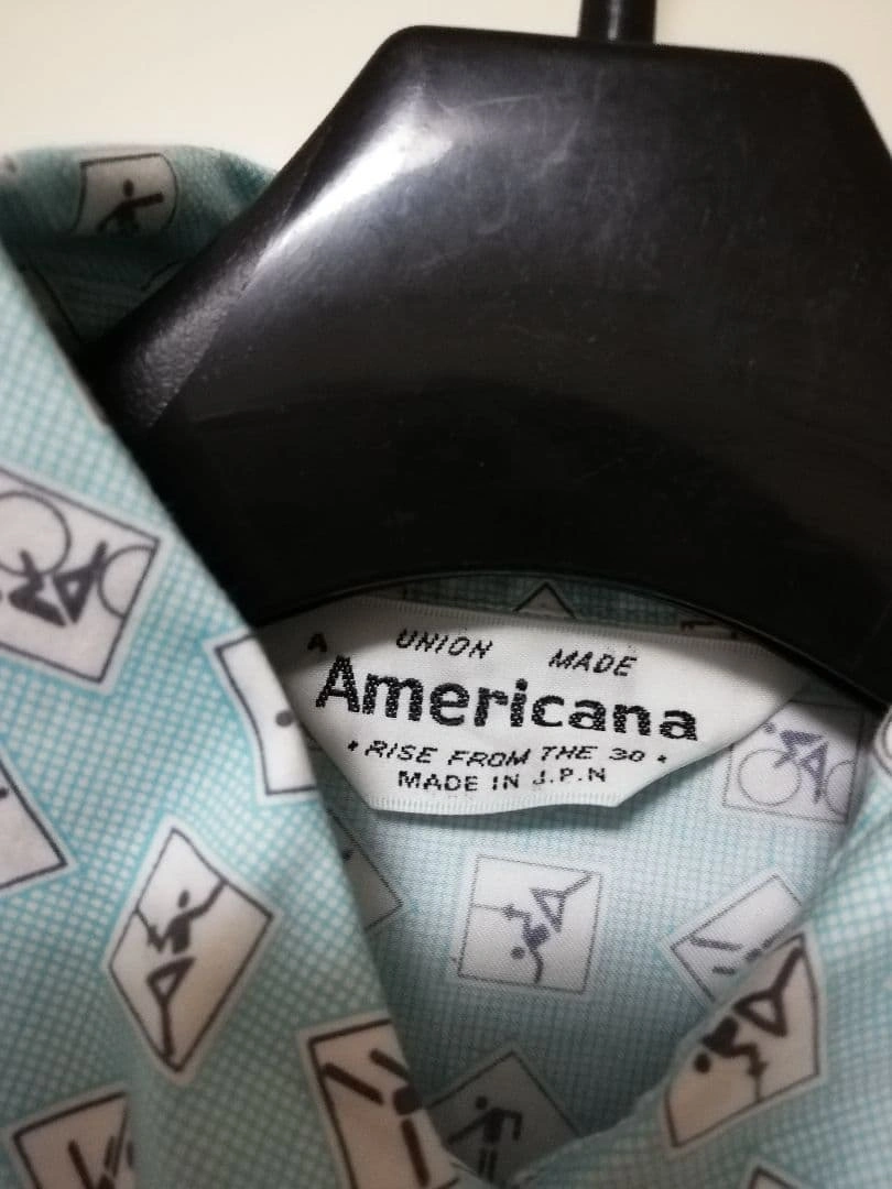 Americana スポーツ ピクトグラムボタンダウンシャツの写真2枚目