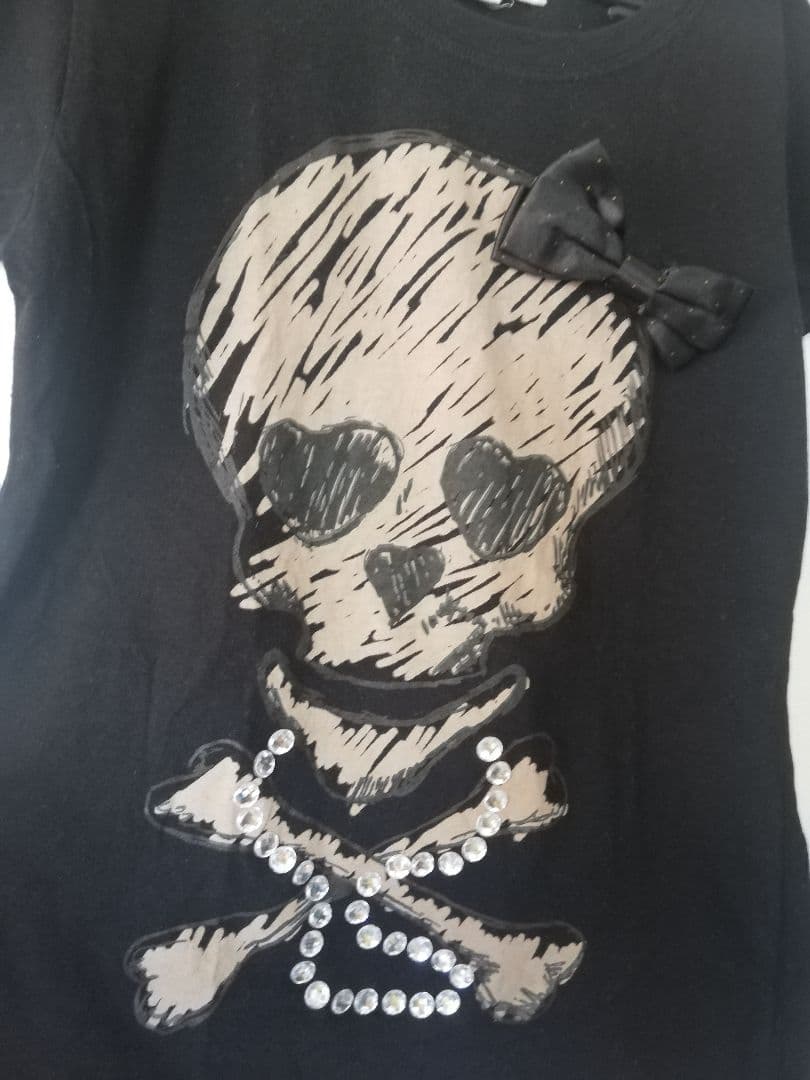 美品！Lola リボン、ビジュースカルTシャツの写真2枚目