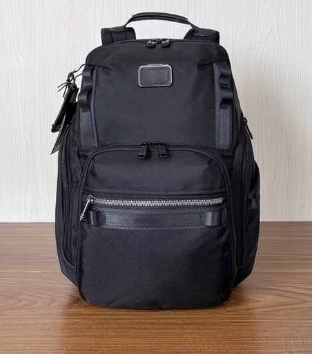 新品未使用 大容量コンピューターリュック tumiナイロン素材 通勤・出張