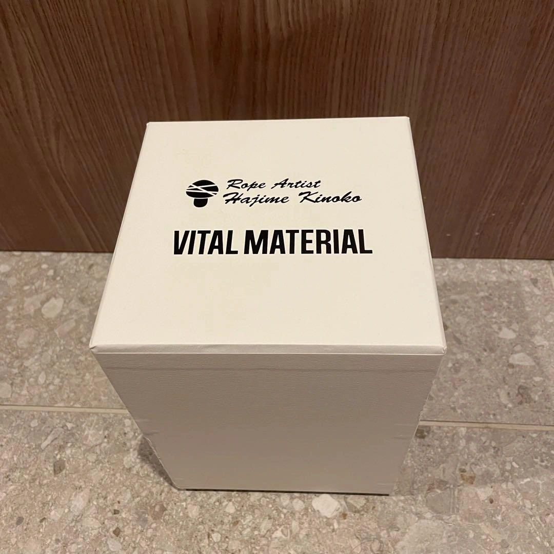 【定価99,000円】VITAL MATERIAL ボトル 500mlの写真4枚目