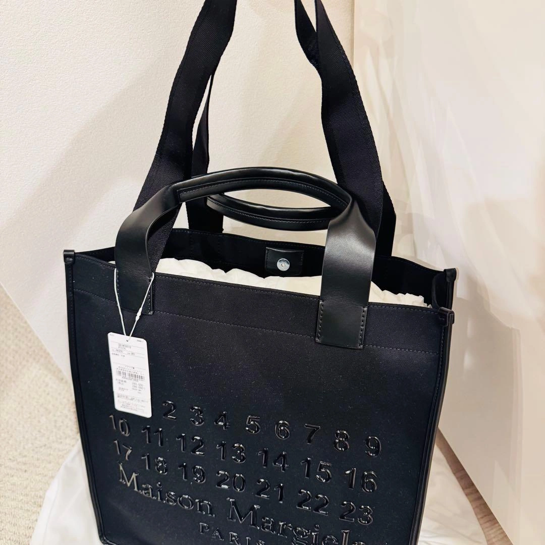 【定価29万円】マルジェラCABAS SHOPPING BAG VERTICALの写真2枚目