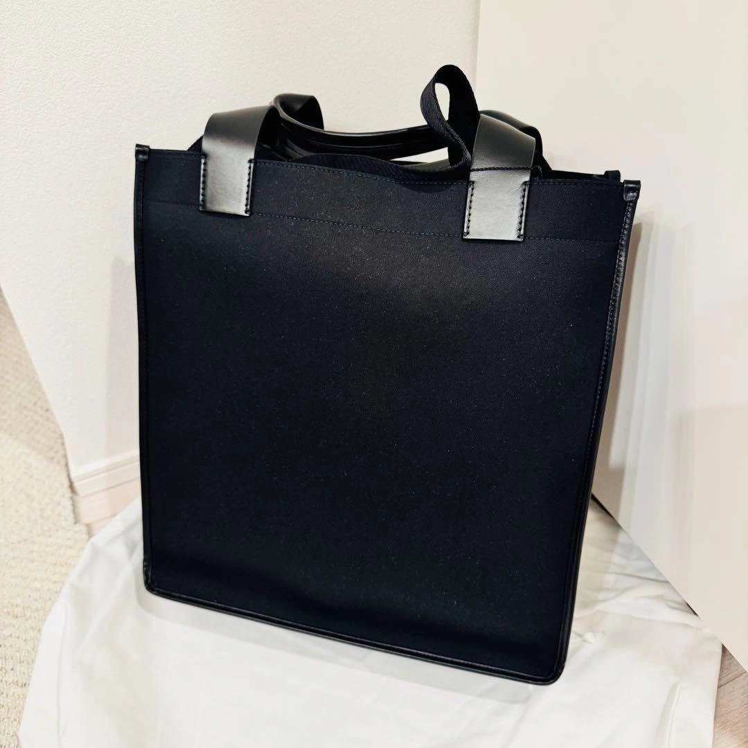 【定価29万円】マルジェラCABAS SHOPPING BAG VERTICALの写真3枚目