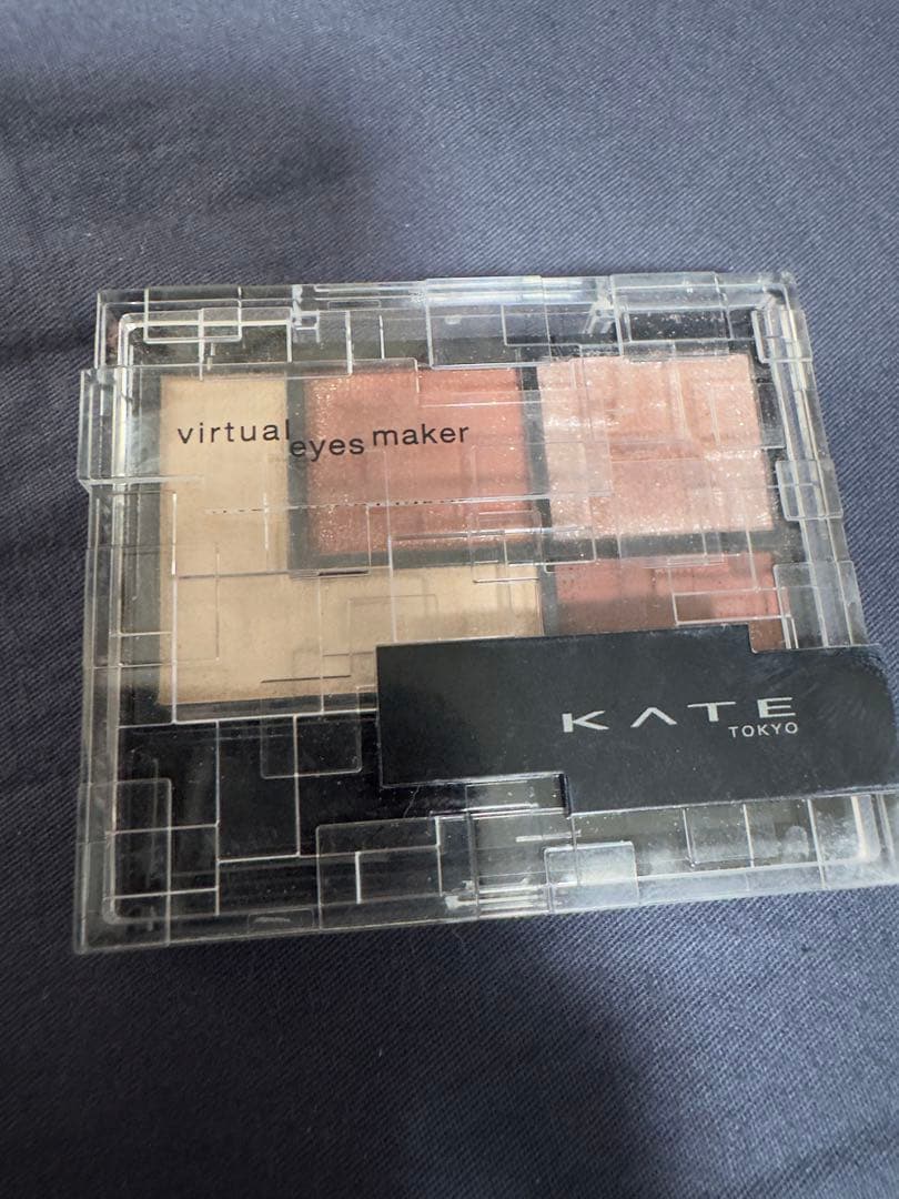 KATE TOKYO virtual eyes maker アイシャドウの写真2枚目