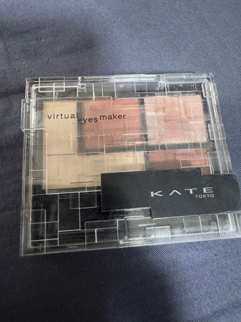 KATE TOKYO virtual eyes maker アイシャドウの写真2枚目