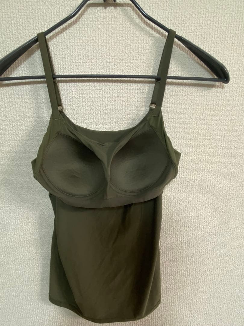 【極美品】レディース　タンクトップ　2点セット　ユニクロの写真3枚目