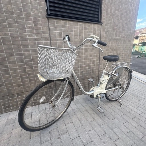 Panasonic 電気アシスト自転車 Lithium vivi 26インチ 8Ahバッテリー付の写真2枚目
