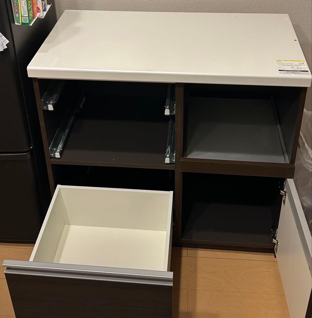 【神奈川県横浜市港北区引き取り限定】キッチンカウンター 食器棚 収納棚の写真4枚目